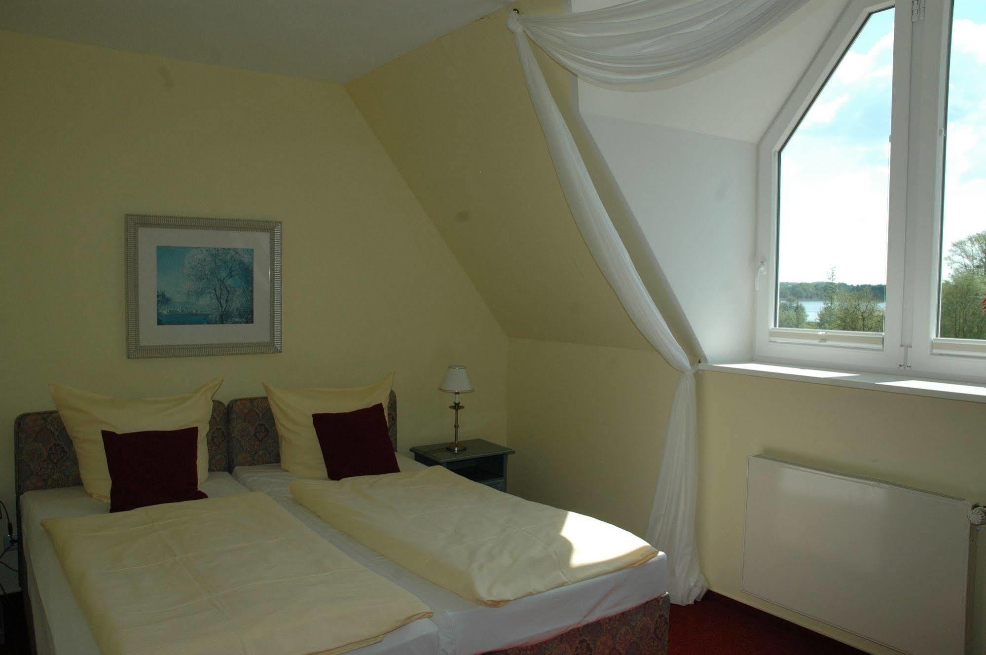 Alago Hotel Am See Cambs Extérieur photo