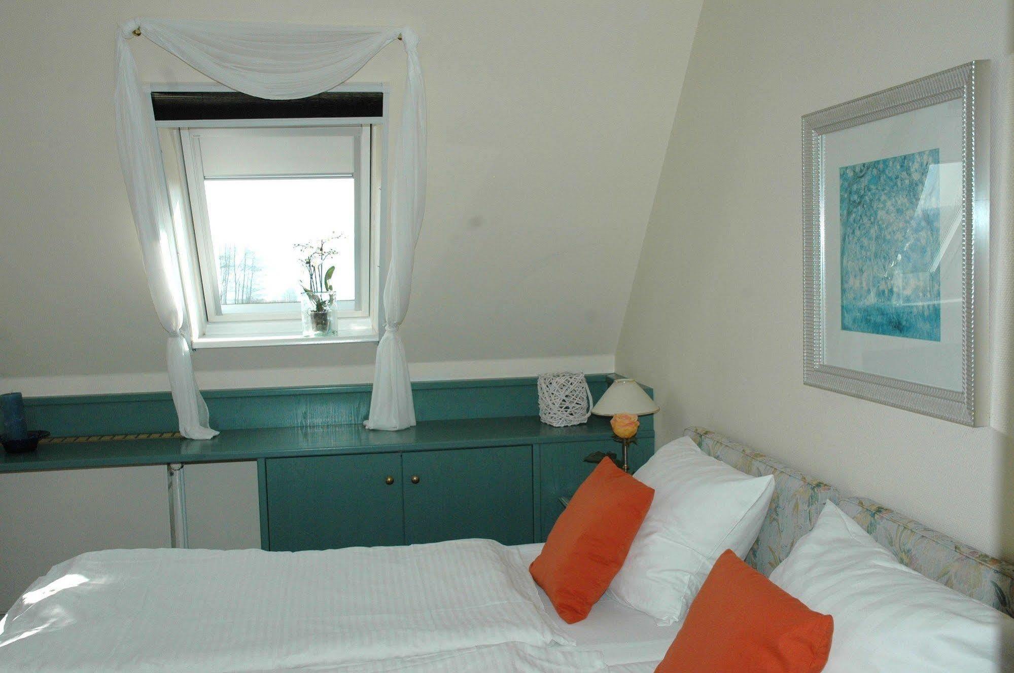 Alago Hotel Am See Cambs Extérieur photo
